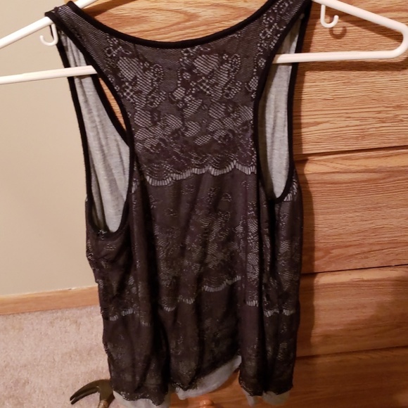 Top - Picture 2 of 2